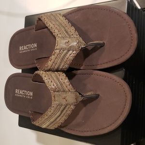 Reaction Kenneth Cole Size 12 Men's Flip-Flop Sandals